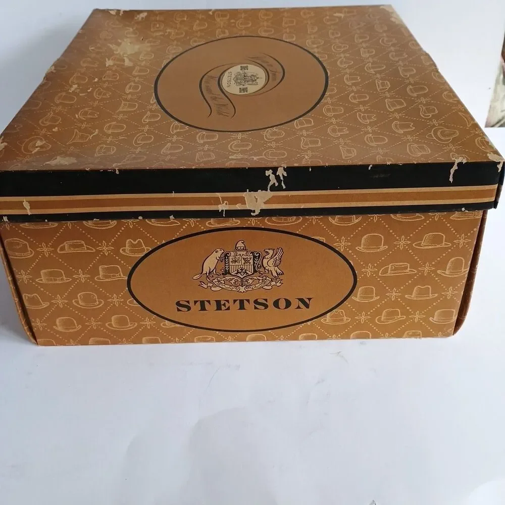 Vintage Stetson Cardboard Storage Hat Box With Ring (BOX ONLY)